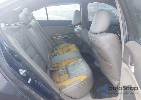 2009 Honda Accord 3.5 Ex-L from USA, damaged, VIN 1HGCP36879A015692